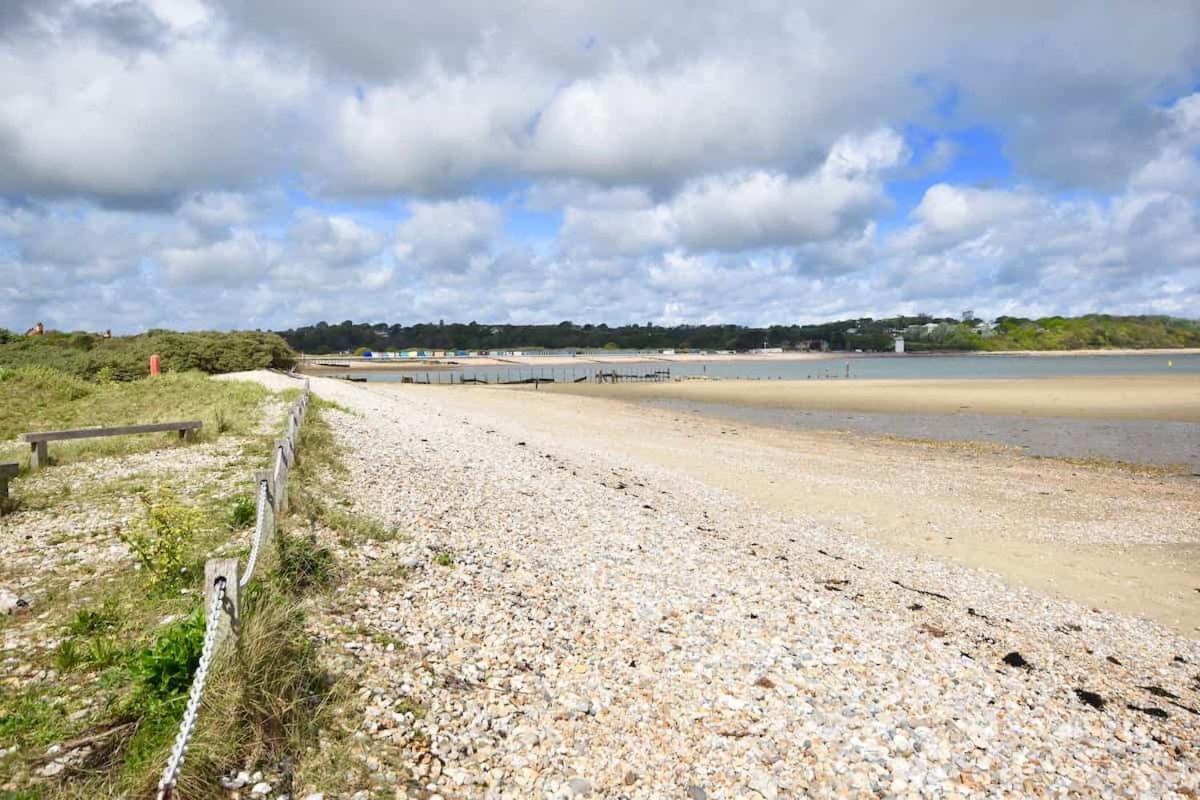 12A Solent Landing Direct Beach Access Bembridge Exteriör bild