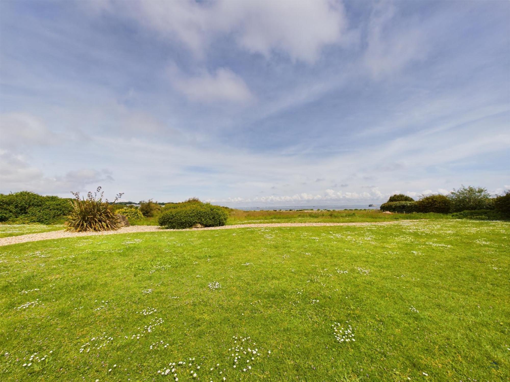 12A Solent Landing Direct Beach Access Bembridge Exteriör bild